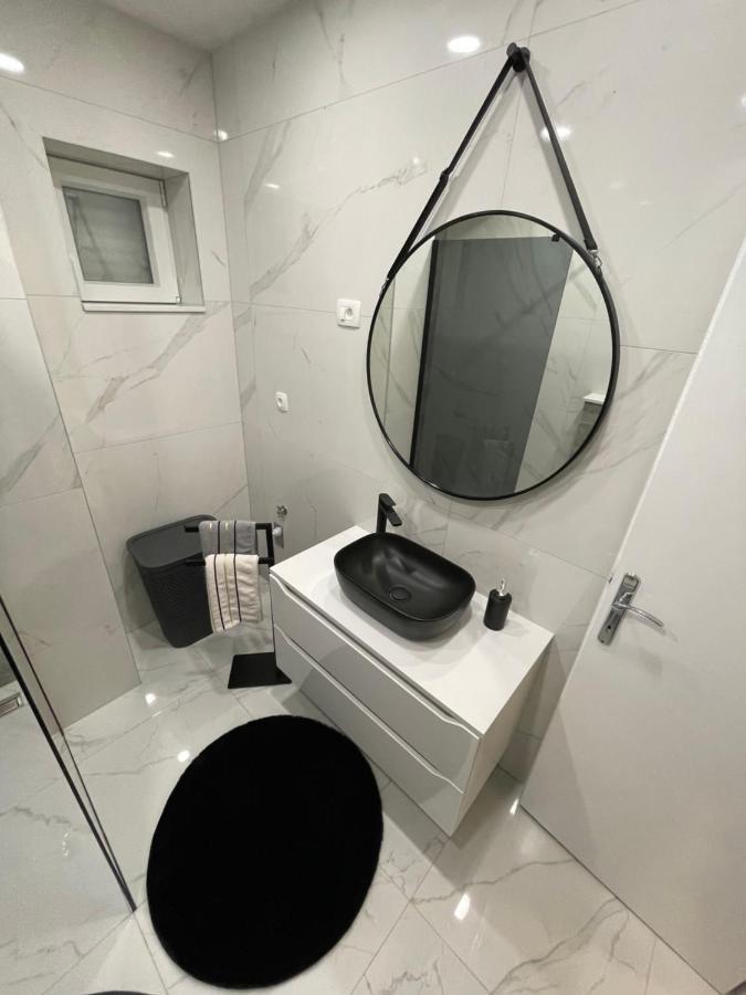 Apartman Iko Makarska Zewnętrze zdjęcie